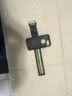 iPhone 7 Plus arm strap for running