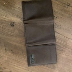 Guess Wallet