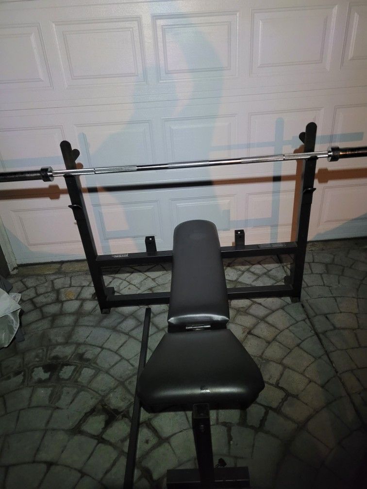 bench press n weights