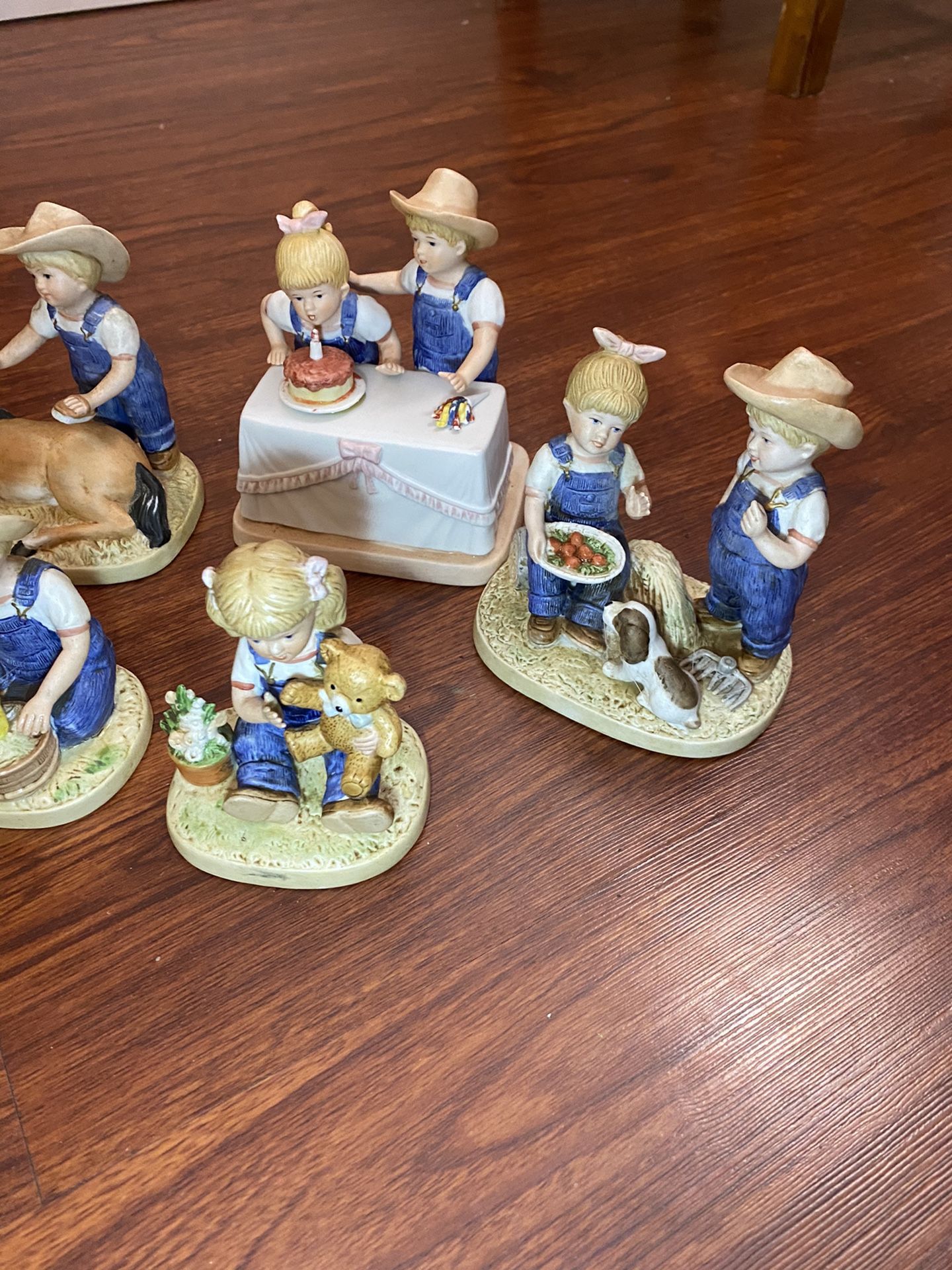 Denim Days figurines for Sale in South Corning, NY OfferUp