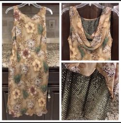 Women’s Sz 8/10 Elegant Dress with Gold Sequin Lining
