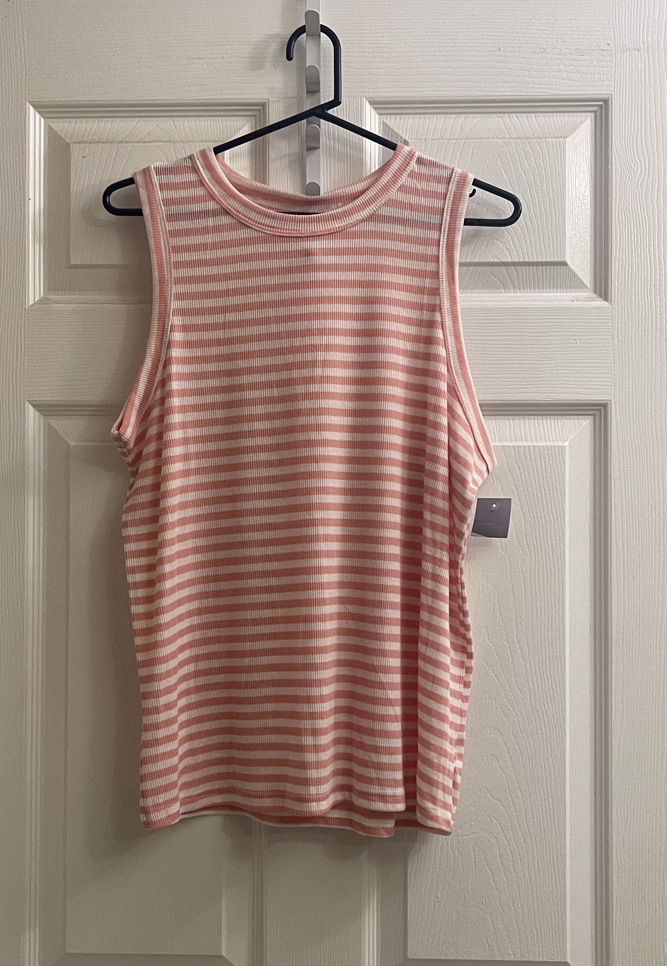 Brand New Ladies White & Pink Stripe Top Size 2X 