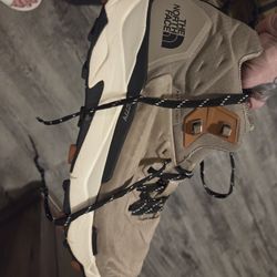 Northface Hiking Boots Men's 10.5