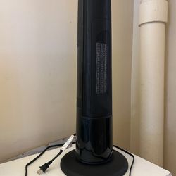 Brand New Nyzgax Space Heater | Remote Control | Fast Heating