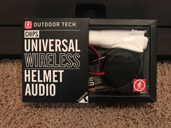 Universal wireless helmet audio. Outdoor tech CHIPs. For ski helmets