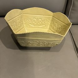 Decorative Metall Bowl With Design