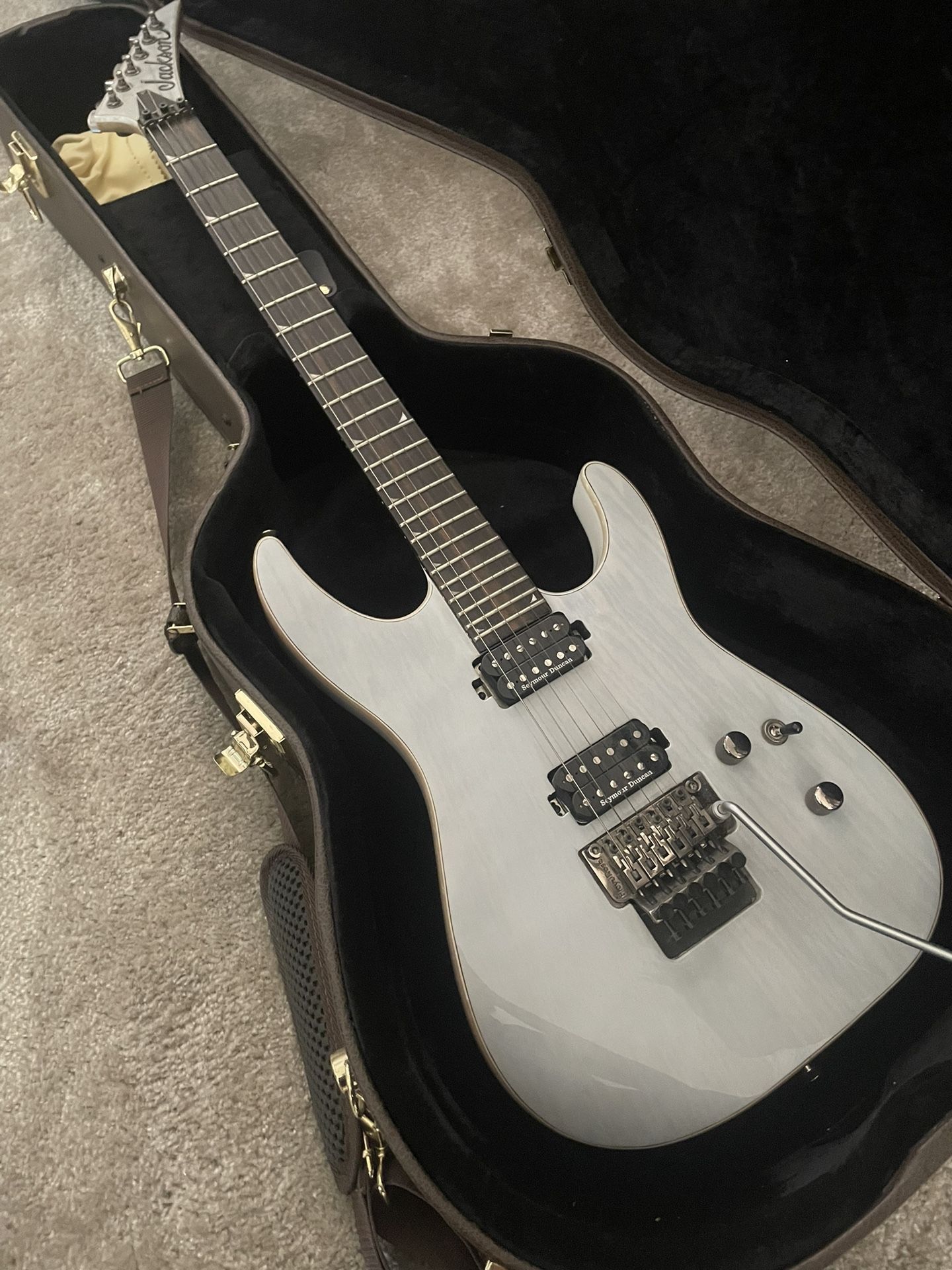 Jackson Pro Series Soloist SL2A MAH HT Unicorn White Electric Guitar