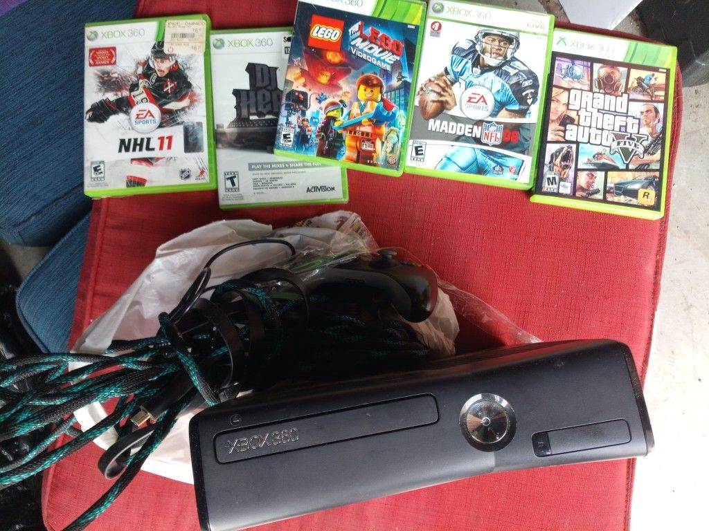 Xbox 360 & GTA, DJ hero & Games 