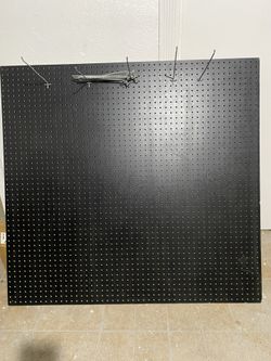 Peg board