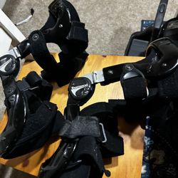 Knee Brace - Townsend Adult Osteoarthritis Knee Brace 