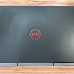 Dell Inspiron 15 7000 i7 GeForce GTX 1050 Ti 4G 15.6” Display