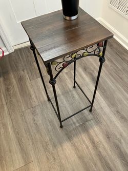 Decorative Corner Table — $10 OBO