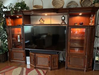 Wall Unit
