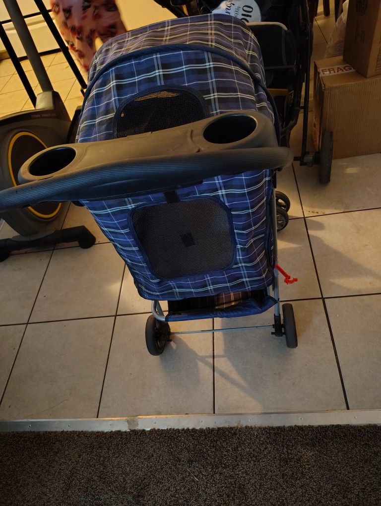 PET STROLLER