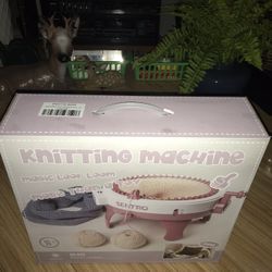 Knitting Machine
