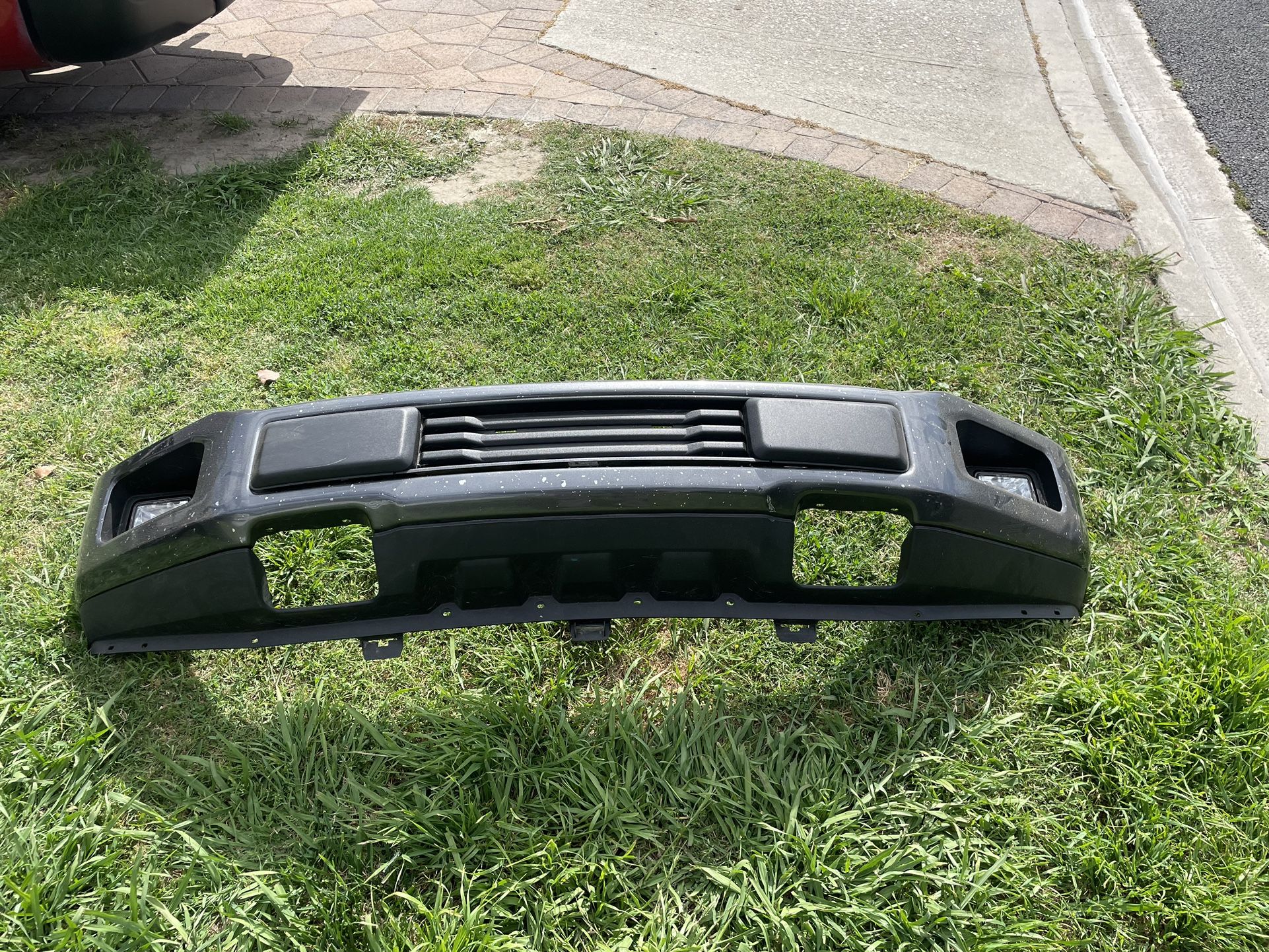 2020  F150  Front Bumper And Grill