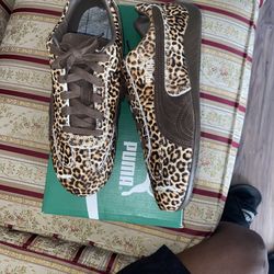 Puma size 9 men / 10 women