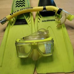 Swim Fins, Mask, and Snorkel 