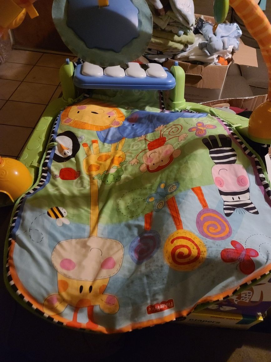Piano play mat
