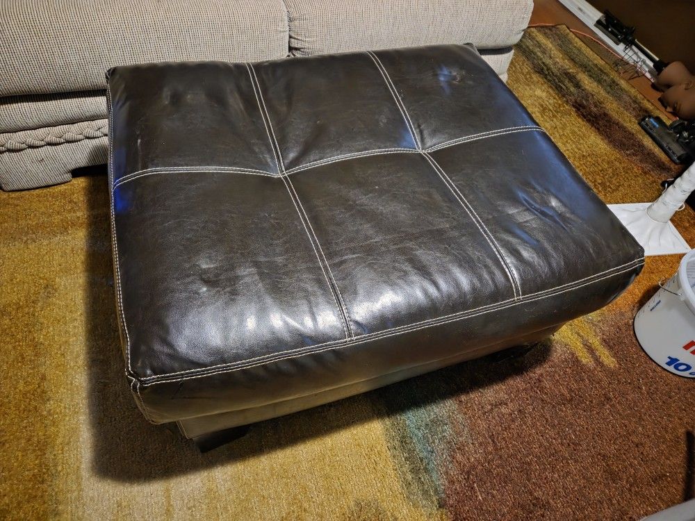 Free Leather Ottoman