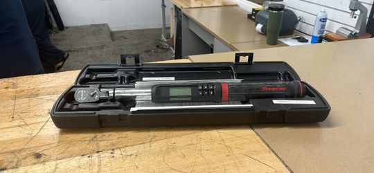 Snap-on Digital Torque Wrench (ATECH2FR100B)