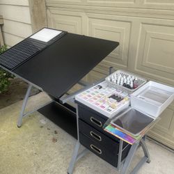 Craft bundle  everything you need to start your crafting all like new and some new  look at all pict