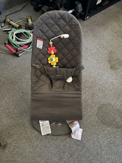 Baby Bjorn Bouncer - Gray