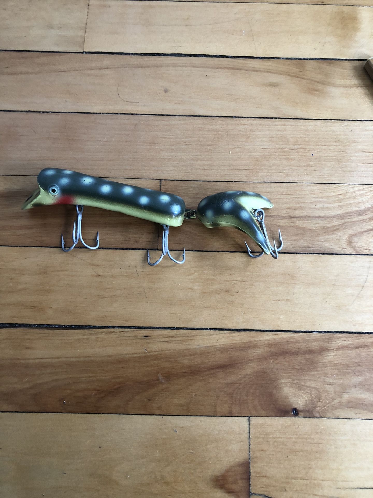 Vintage Jointed Pikie plug