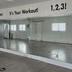 Mirrors  6/8 For Business  Total 4 