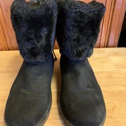 Women’s guess winter boots