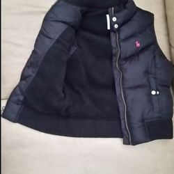 Black vest jacket size M in kids