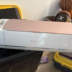 Cricut 