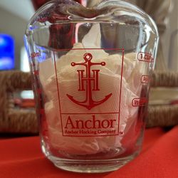 VTG Anchor Hocking Measuring Cup