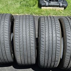 Excellent Condition 225/45R18 Hankook Kinergy GT Tires