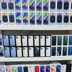 Samsung And iPhone Unlocked Phones Available 