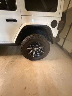 5 Rubicon 20x10 Wheels