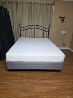 Cama queen con colchon