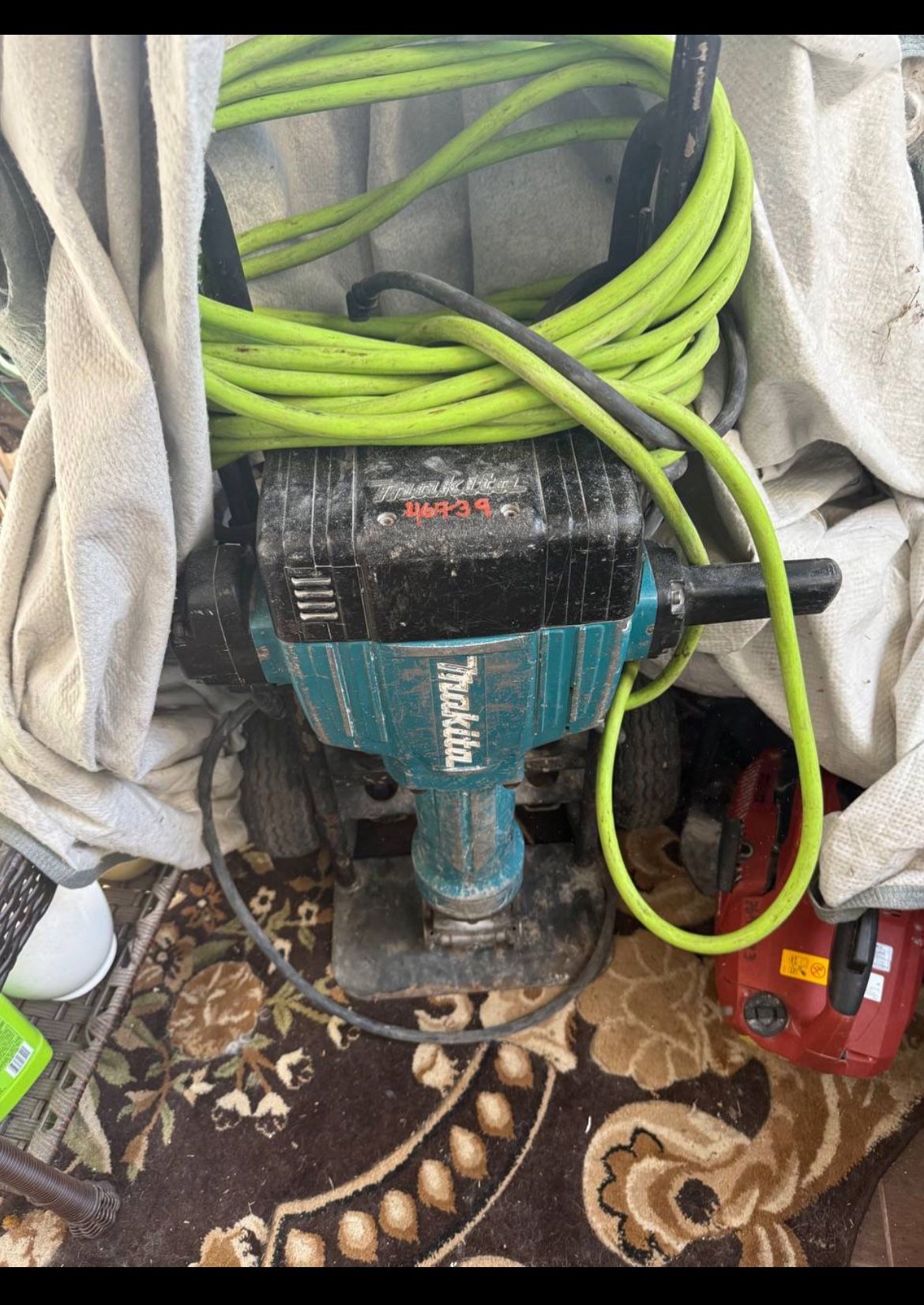 Makita Hammer