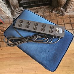 Tripplite UL800CB 10 Outlet Power Tap 