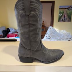 Grey Western Style boots "Madden" Brand WOMEN'S size 8.5 Med  NEW 