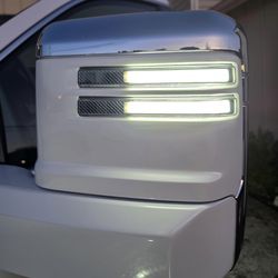 2021-2024 GMC Tow mirrors