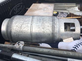 Propane tank