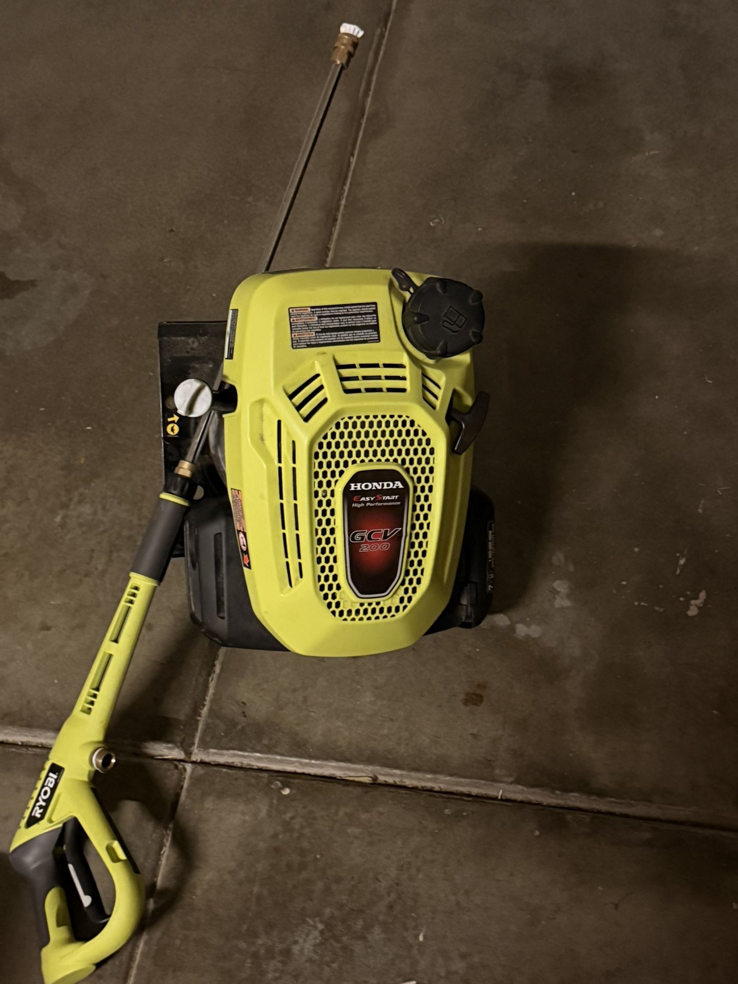 Ryobi Pressure Washer And Gun 