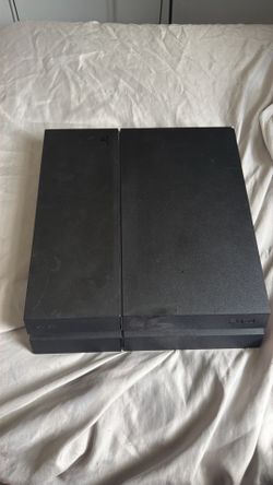 PS4 (for parts/refurbishing)