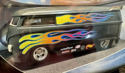 Hot Wheels 1:18 Scale VW Volkswagen Drag Bus By Mattel for Sale in