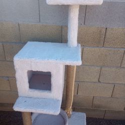 Cat tree