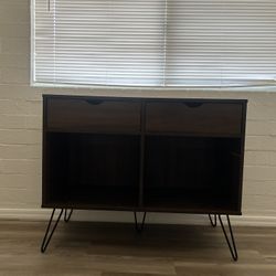 Turn Table / Entry Stand 