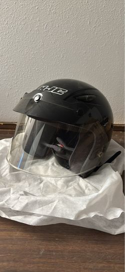 Motorcycle helmet