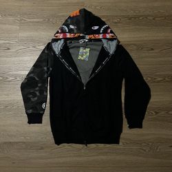 bape hoodie 