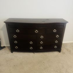 Heavy Classic Wooden Dresser